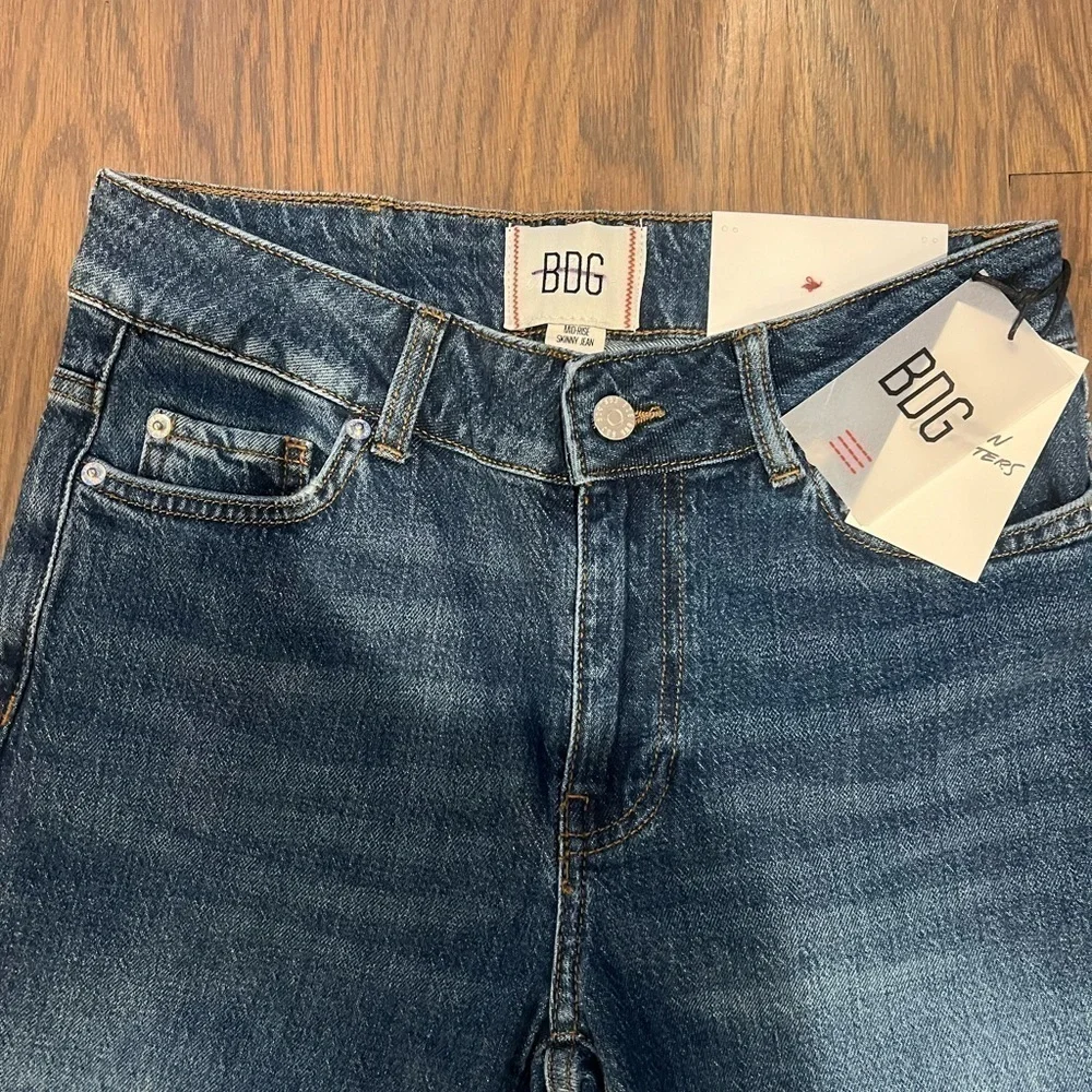 BDG Mid-Rise Skinny blue jeans size 26 y2k streetwear J